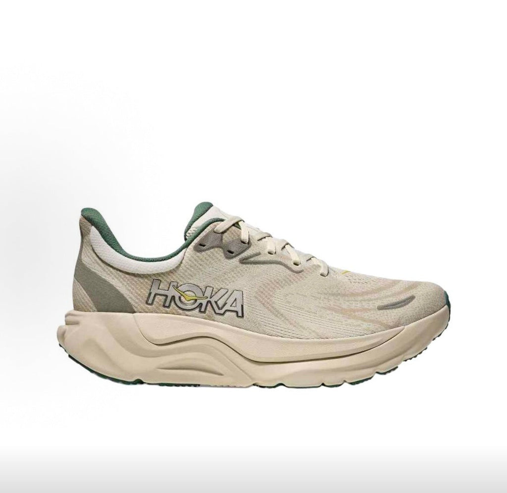 HOKA Arahi 8 Sneakers