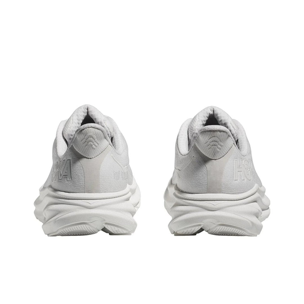 HOKA Clifton 9 Sneakers