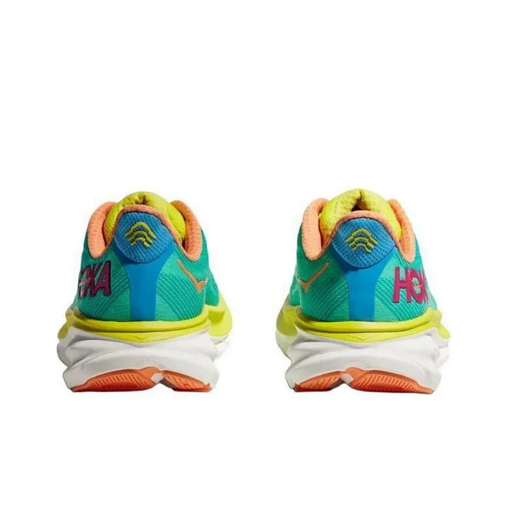 HOKA Clifton 9 Sneakers