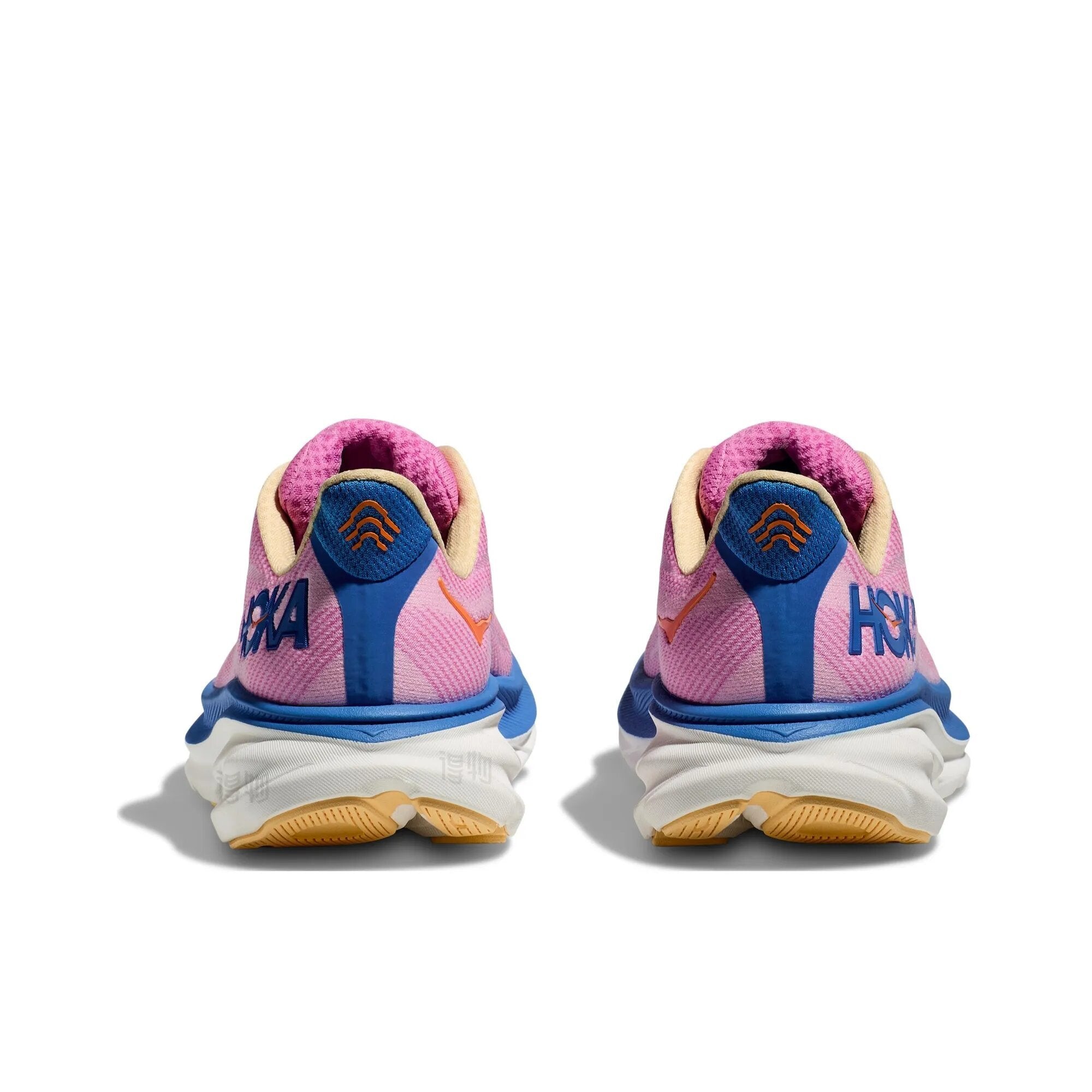 HOKA Clifton 9 Sneakers