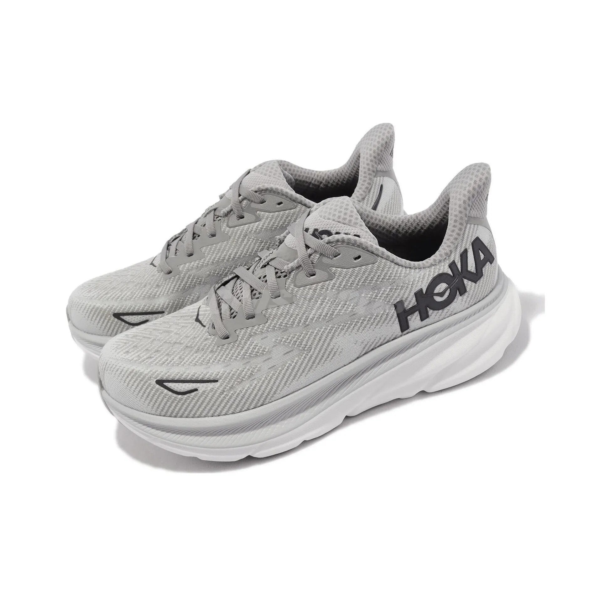 HOKA Clifton 9 Sneakers